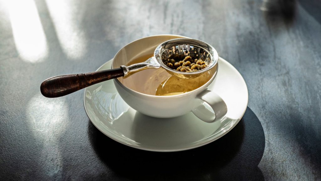 babylonstoren-workshops-2021-cape-winelands-cape-town-franschhoek-south-africa-things-to-do-in-franschhoek-beekeeping-gardening-learn-how-to-garden-tea-pairing-farm-to-table-farm-to-fork